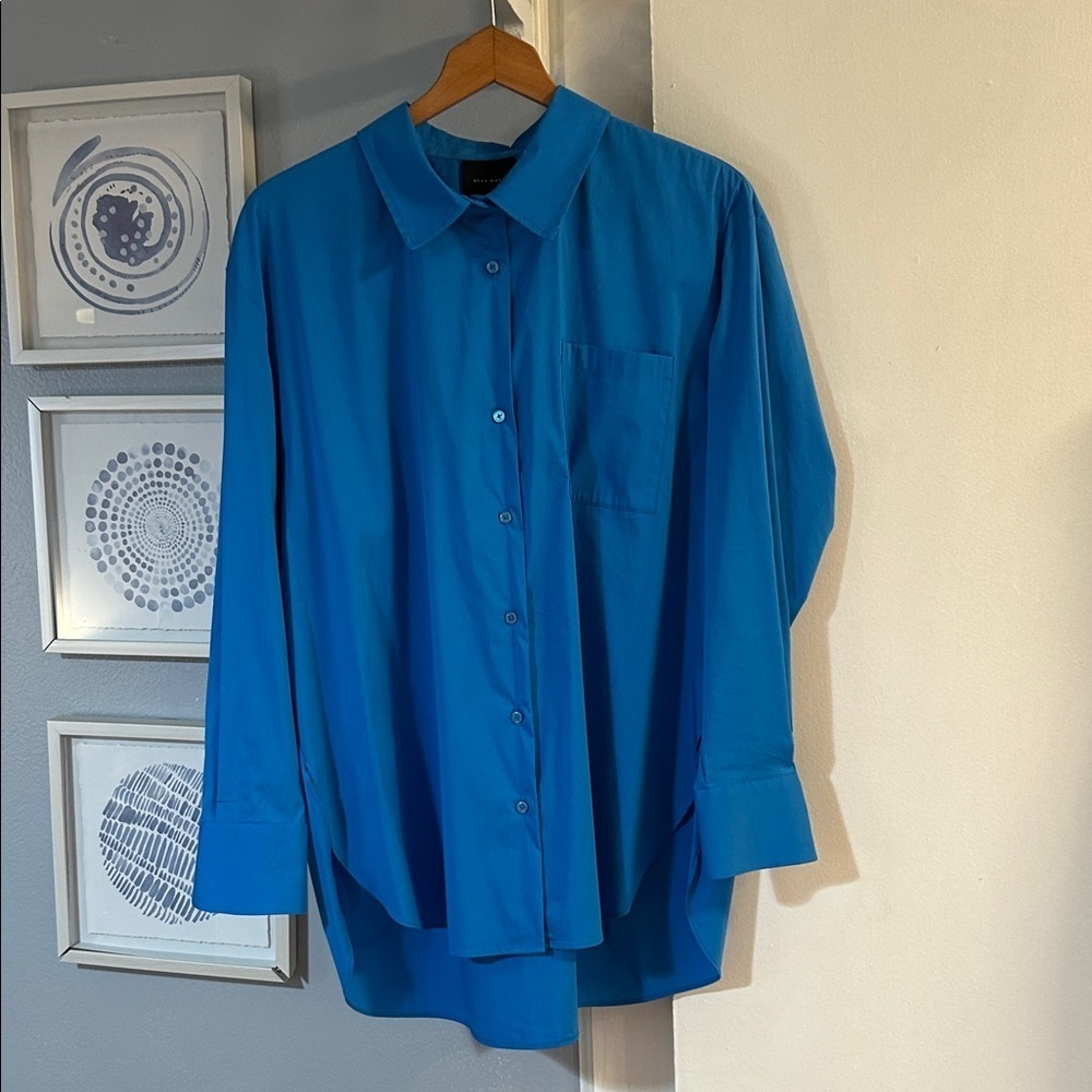 Alex Marie Women’s Vibrant Blue Iris Cotton Moisture Wicking Button Up Top NWT